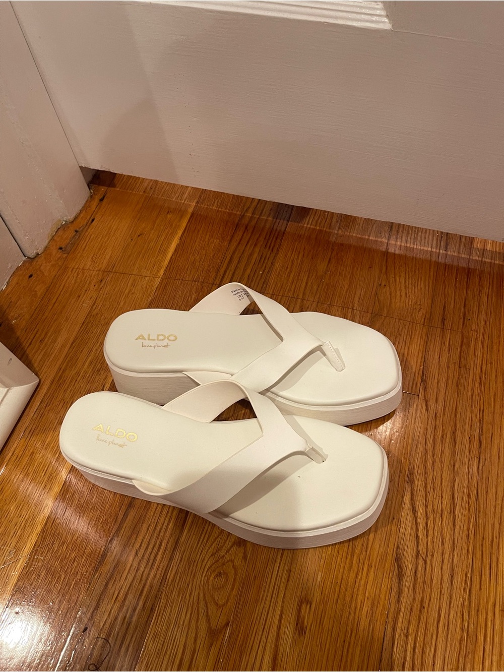 ALDO White Platform Flip Flop Sandals for Women